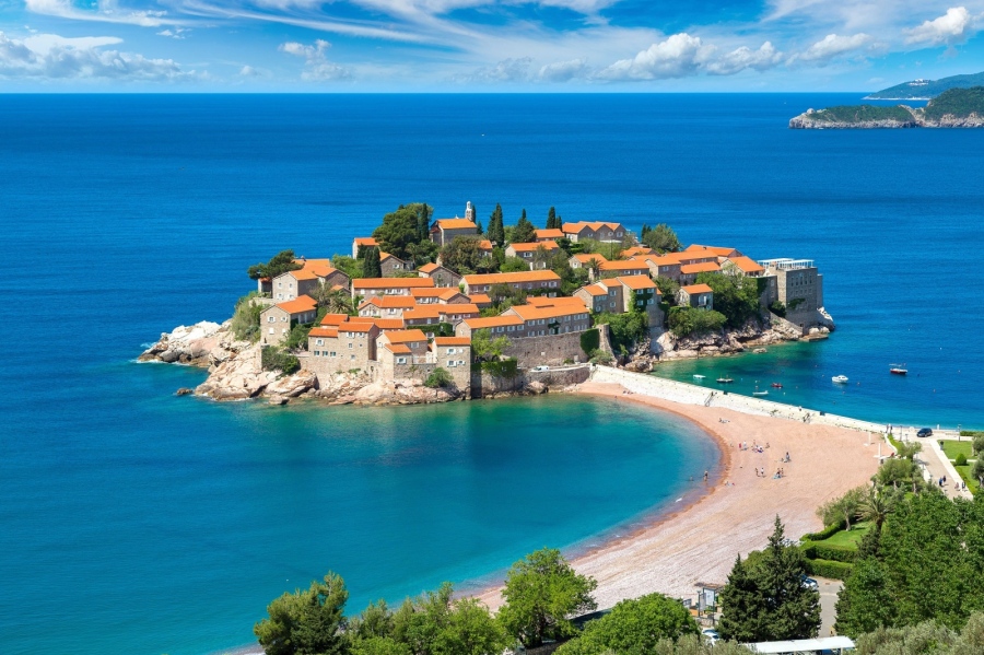 Черна гора отчита 2,18 милиона туристи през 2022 г.